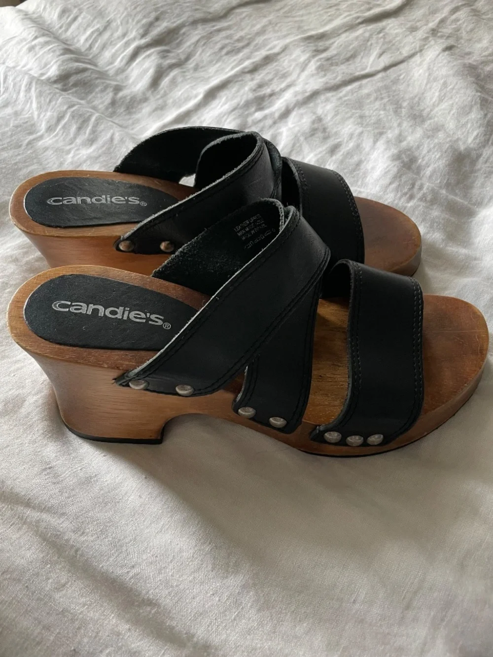 Vintage Candie's platform black leather sandals clogs size 7